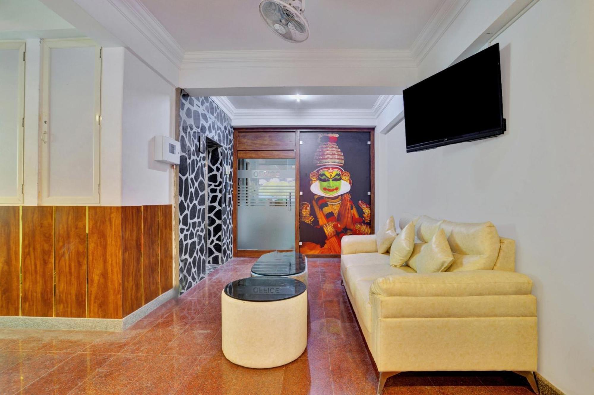 Hotel O Family Castle Inn Collection O Thiruvananthapuram Екстер'єр фото