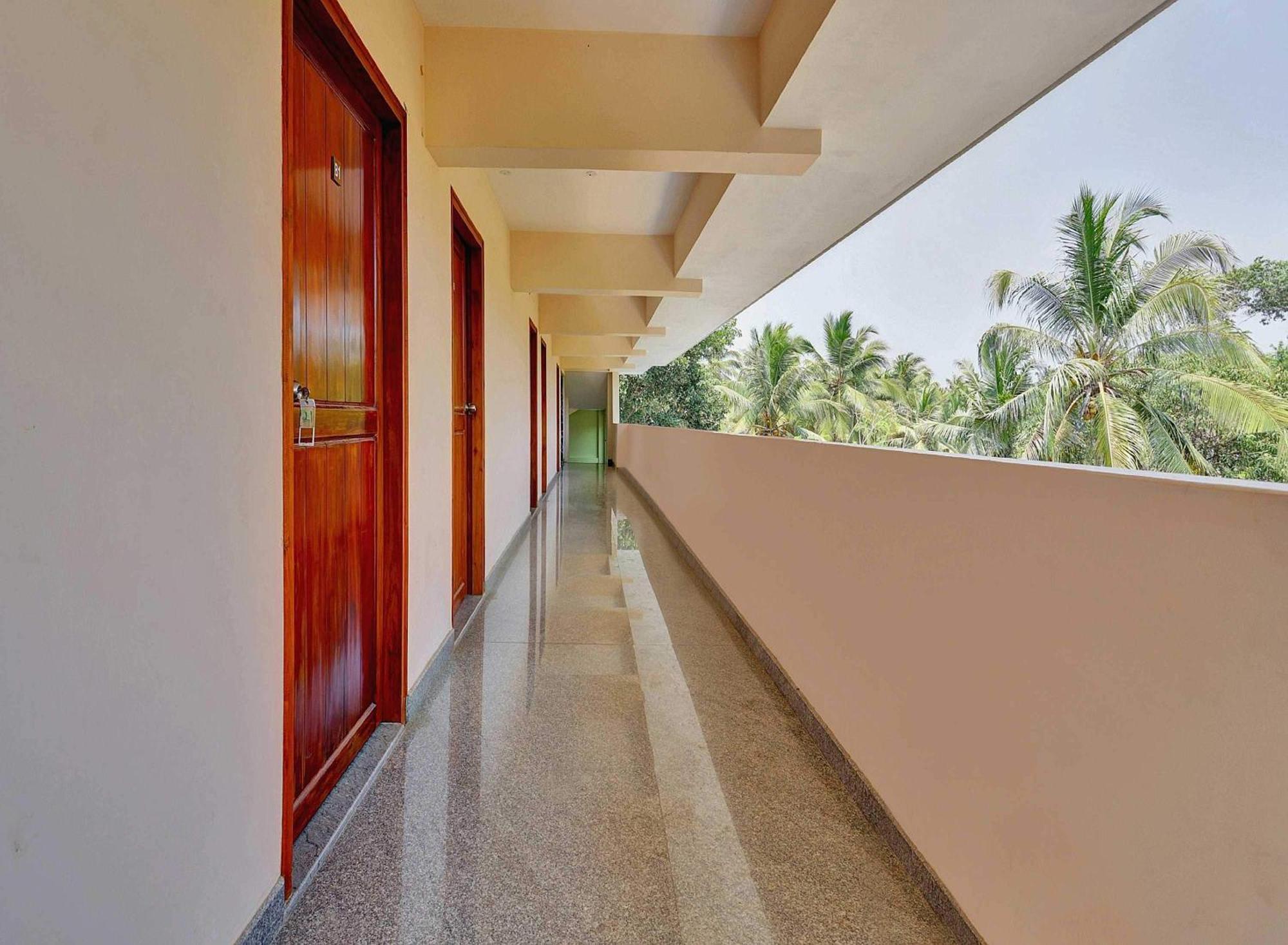 Hotel O Family Castle Inn Collection O Thiruvananthapuram Екстер'єр фото